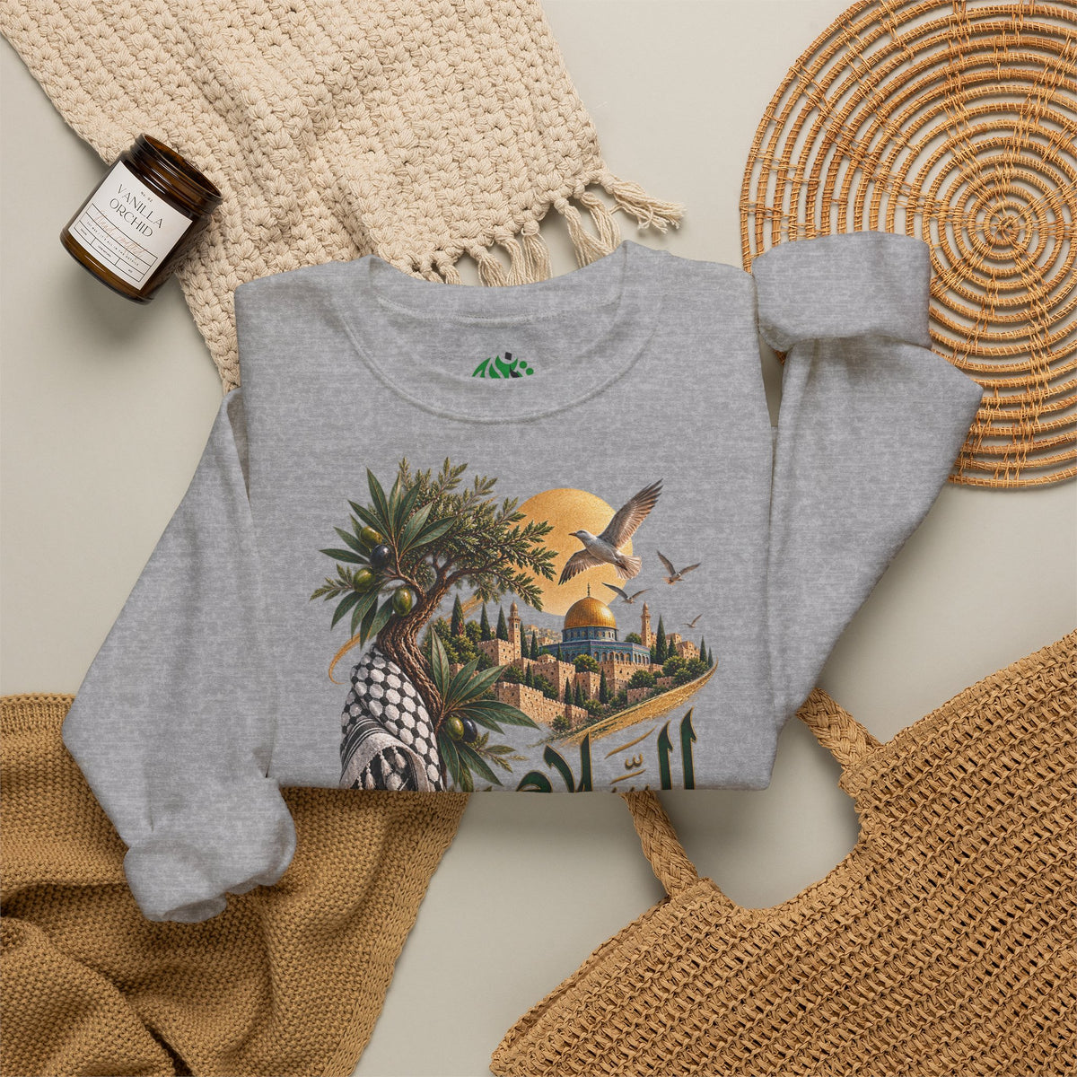 Arabic Palm Oasis Graphic Sweatshirt — "السلام" Poésie Crewneck
